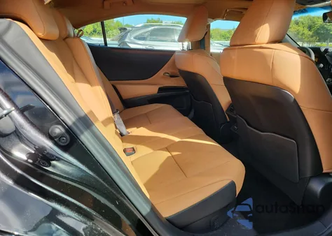 2025 Lexus Es 300H Base from USA, damaged, VIN 58ADA1C10SU073068